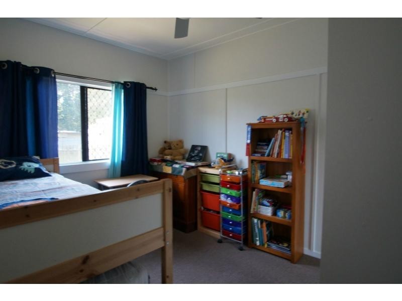 1 Brand Street, Walkervale QLD 4670