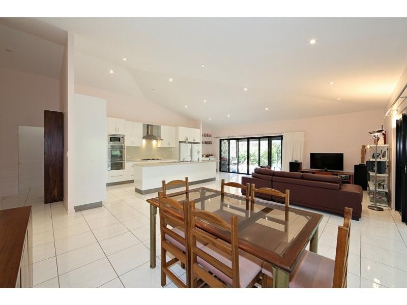 28 Wagtail Close, Moore Park Beach QLD 4670