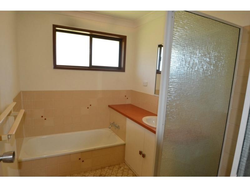 26 Smiths Road, Avoca QLD 4670