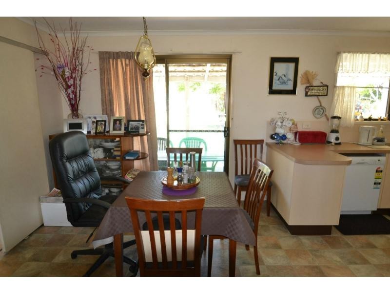 16 Crook Street, Kensington QLD 4670