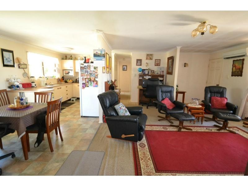 16 Crook Street, Kensington QLD 4670