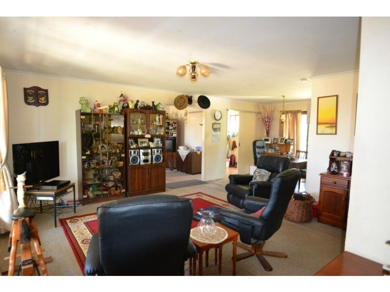 16 Crook Street, Kensington QLD 4670