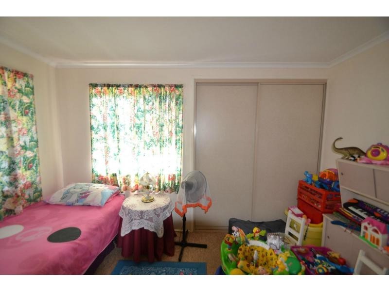 16 Crook Street, Kensington QLD 4670