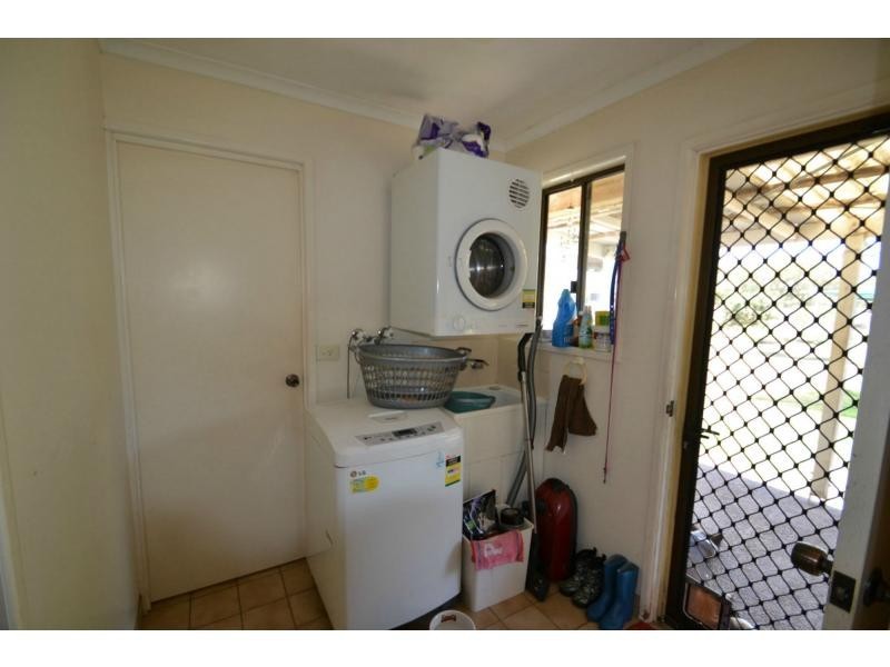 16 Crook Street, Kensington QLD 4670