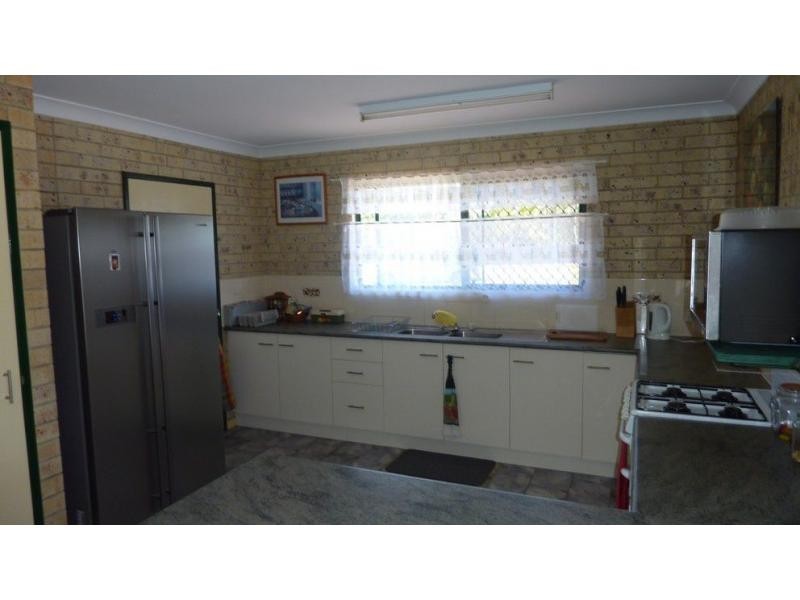 37 Tanderra Drive, South Kolan QLD 4670