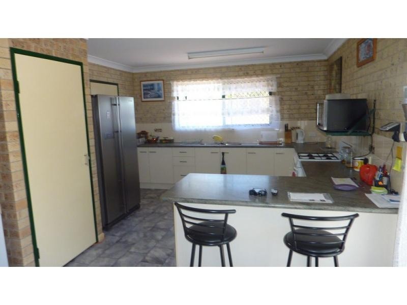 37 Tanderra Drive, South Kolan QLD 4670