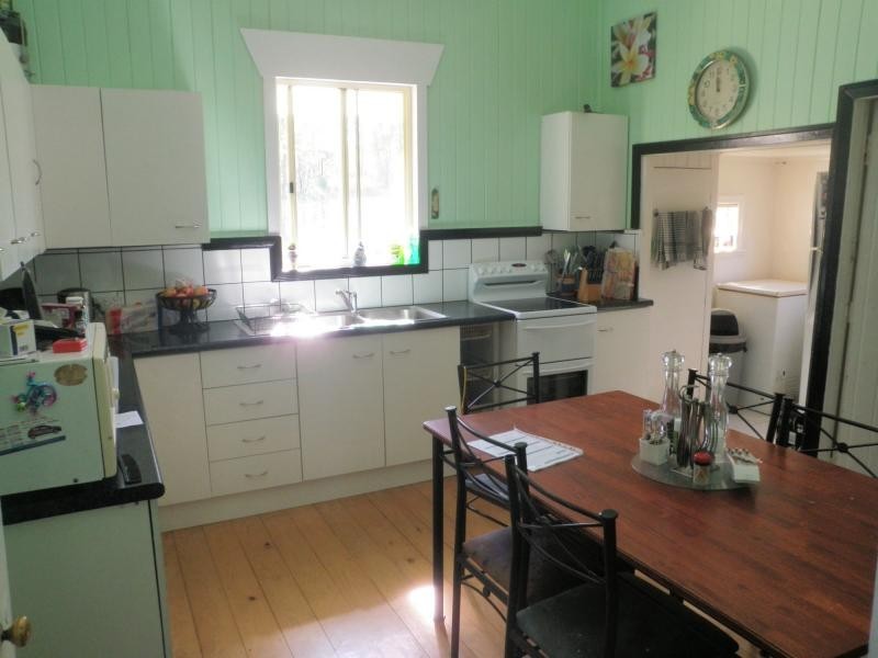 939 Tableland Road, Gin Gin QLD 4671