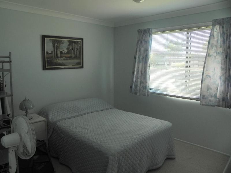 8 Marine Terrace, Burnett Heads QLD 4670
