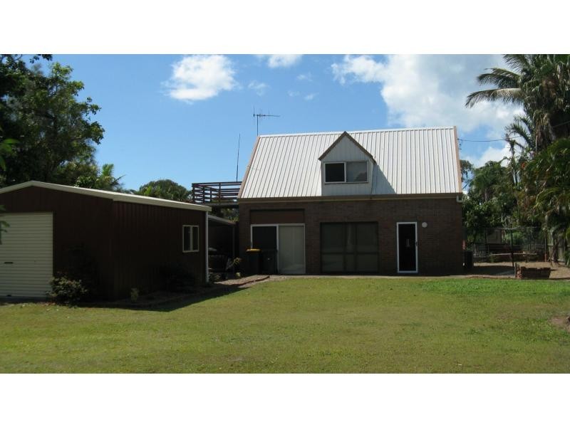 Elliott Heads QLD 4670