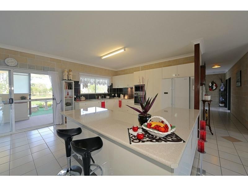 11 Gunsynd Grove, Branyan QLD 4670