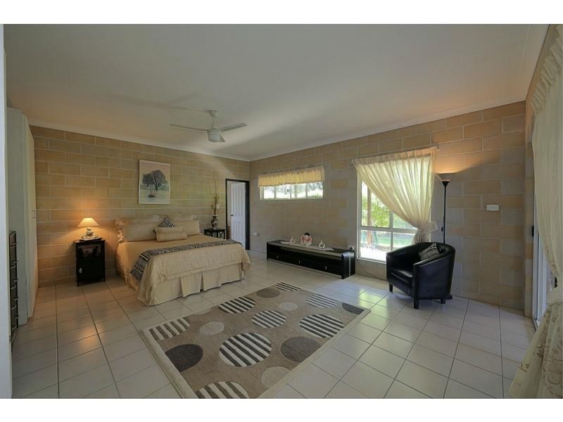 11 Gunsynd Grove, Branyan QLD 4670