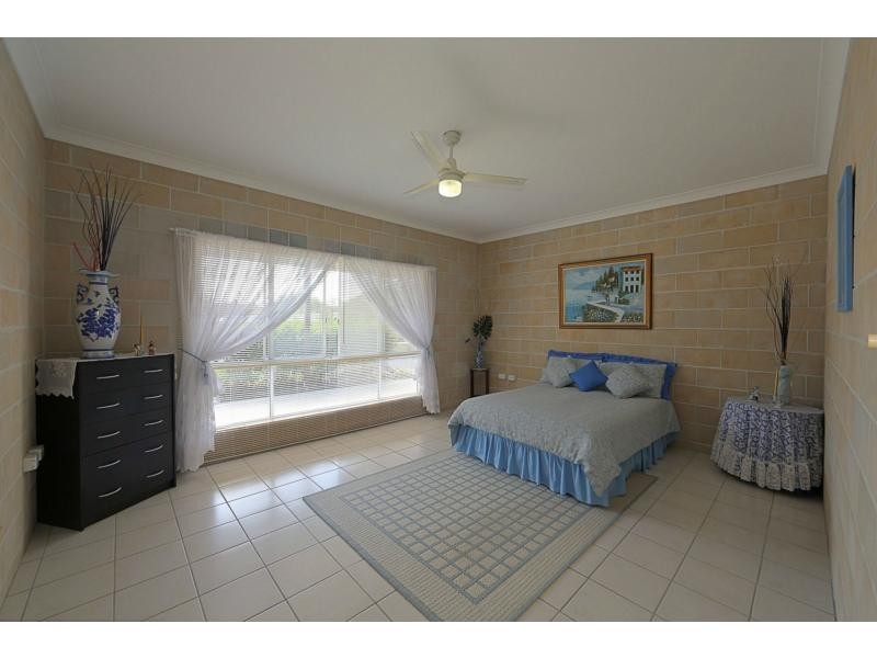 11 Gunsynd Grove, Branyan QLD 4670