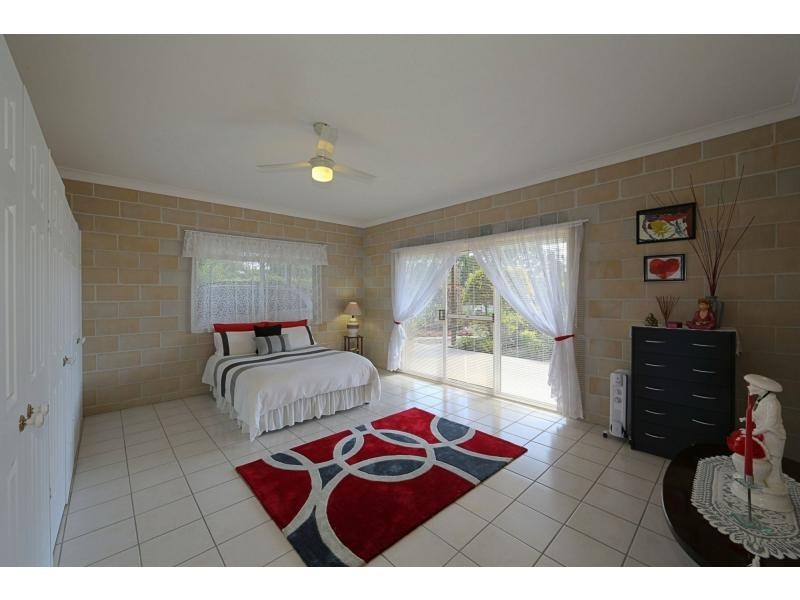 11 Gunsynd Grove, Branyan QLD 4670