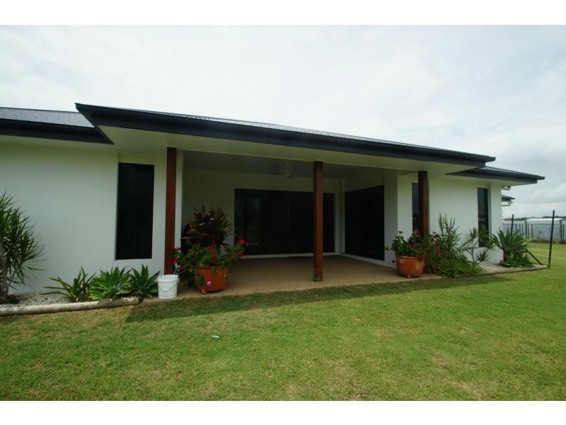 Burnett Heads QLD 4670