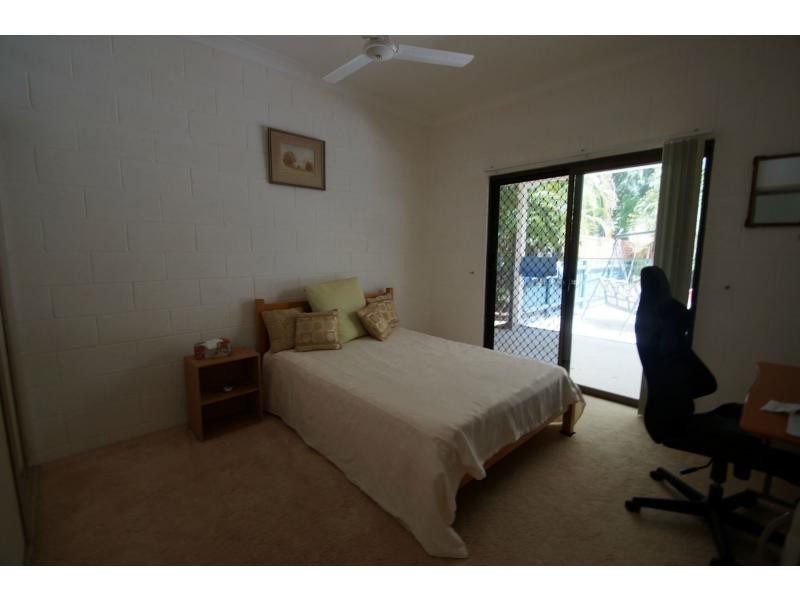 Moore Park Beach QLD 4670