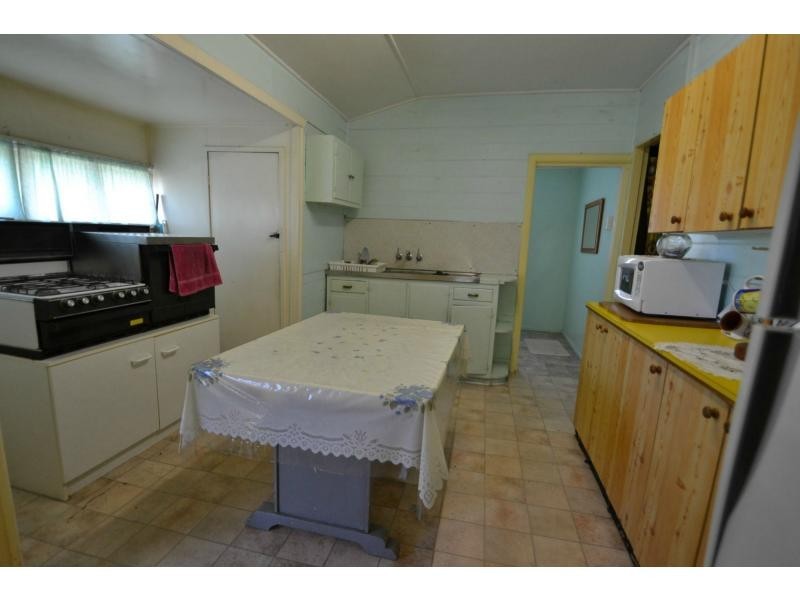 10 Wolca Street, Bundaberg North QLD 4670