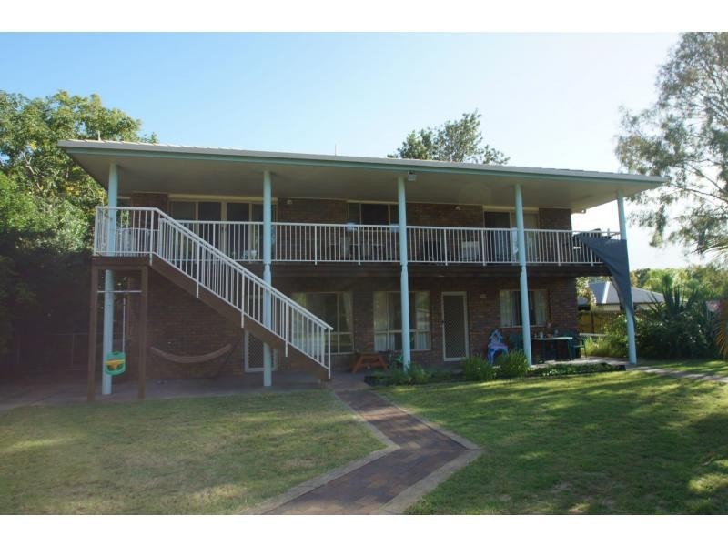 Moore Park Beach QLD 4670