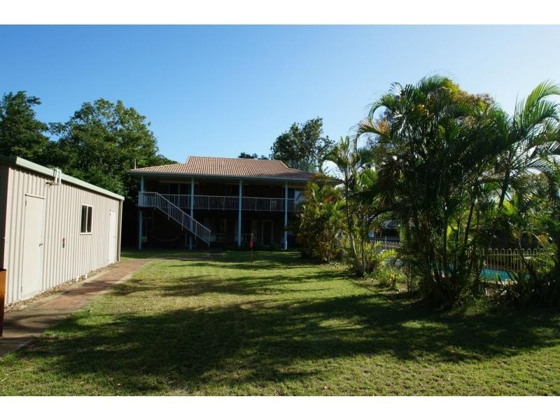 Moore Park Beach QLD 4670