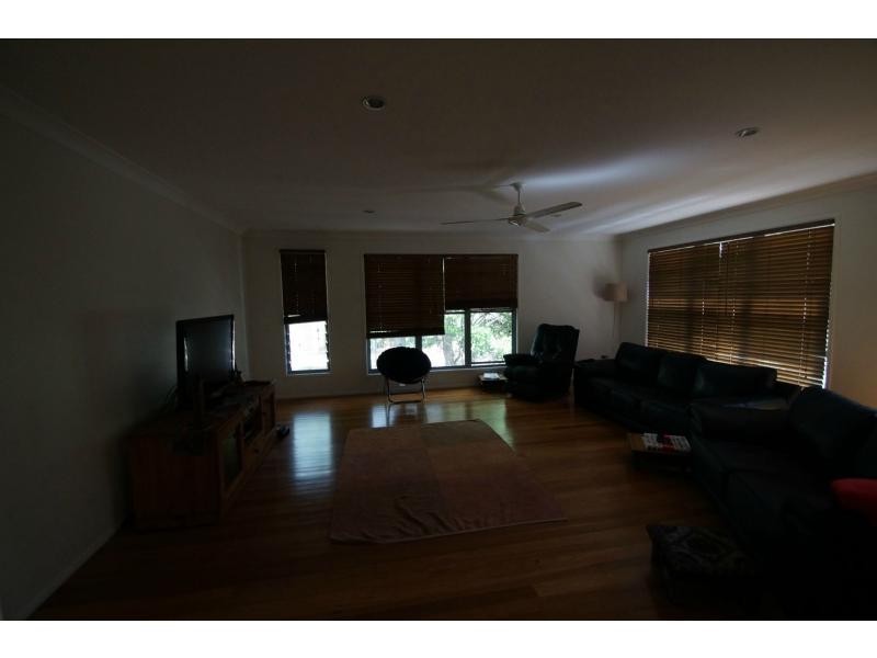 Moore Park Beach QLD 4670