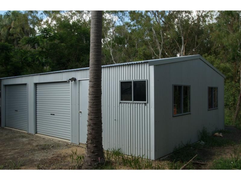 Moore Park Beach QLD 4670