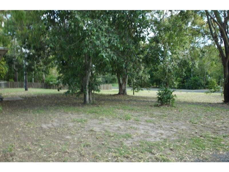 Moore Park Beach QLD 4670