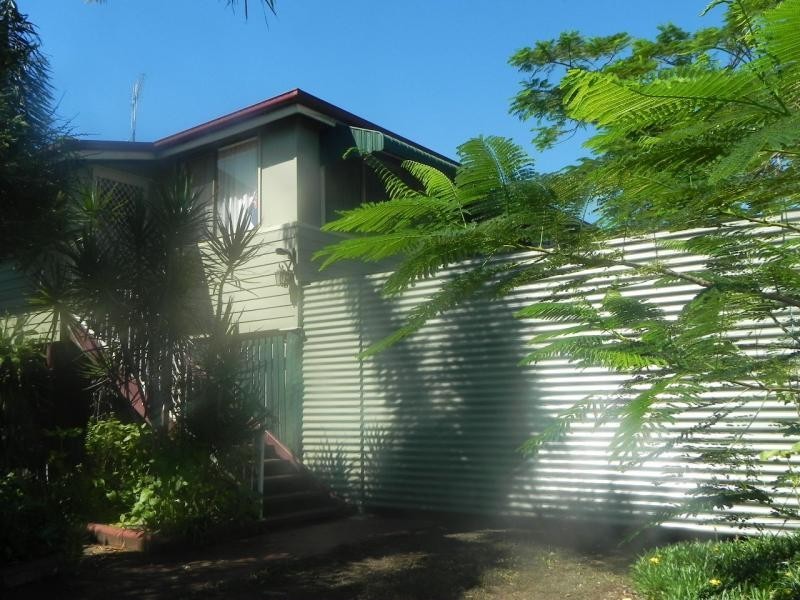 278 Burnett Heads Road, Burnett Heads QLD 4670
