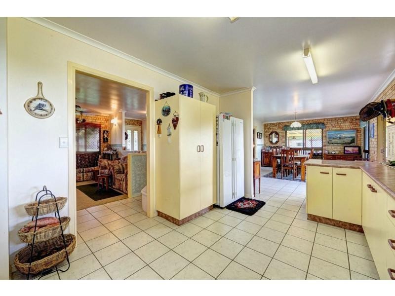 93 Knights Road, Moorland QLD 4670