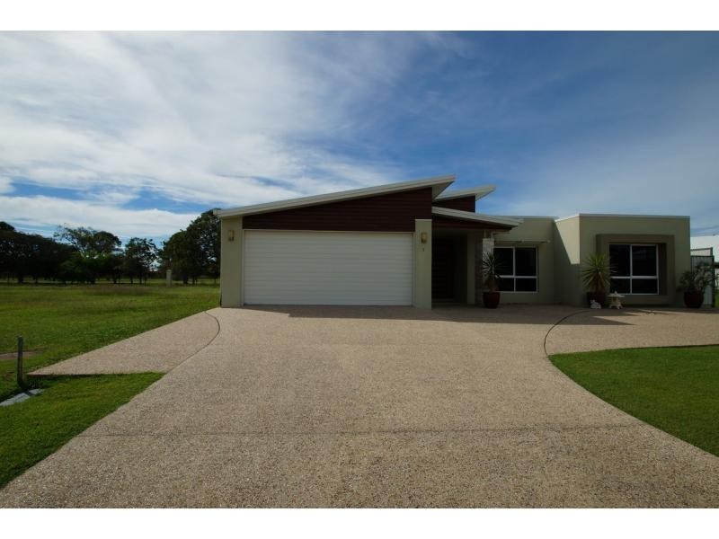 21/20 ONE MILE RD, Bundaberg North QLD 4670