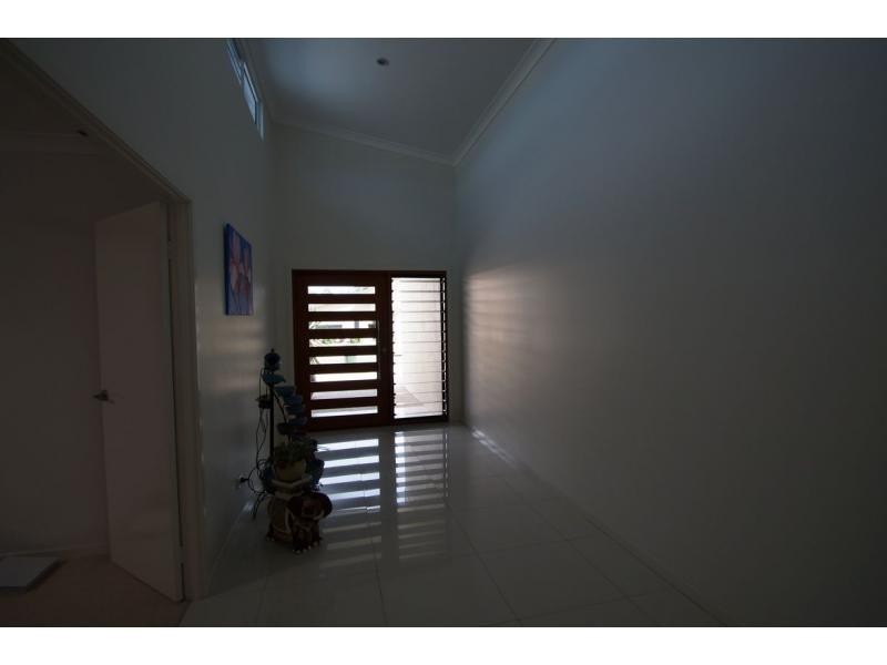 21/20 ONE MILE RD, Bundaberg North QLD 4670