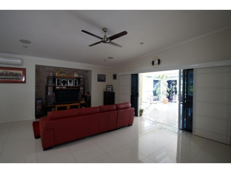 21/20 ONE MILE RD, Bundaberg North QLD 4670
