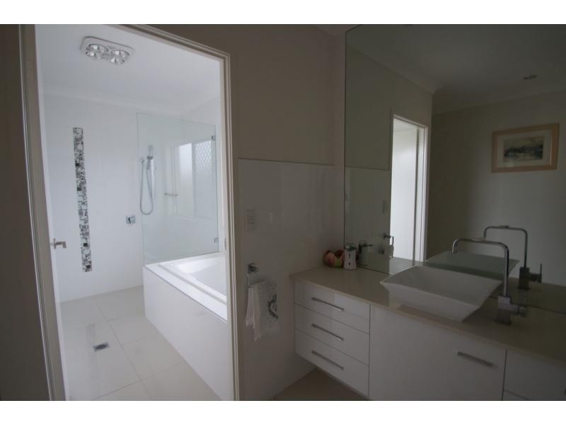 21/20 ONE MILE RD, Bundaberg North QLD 4670