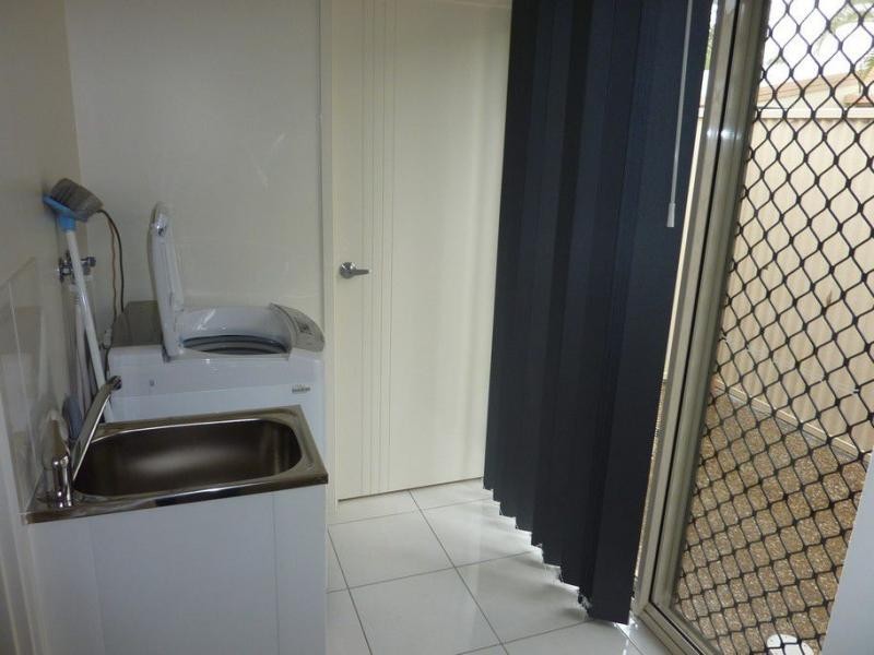 Unit 2/54 Avoca Street, Millbank QLD 4670