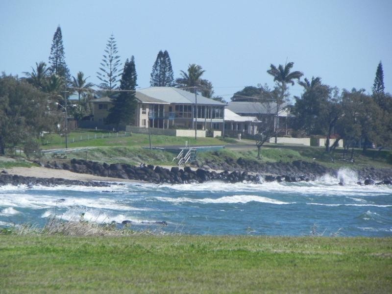 Burnett Heads QLD 4670