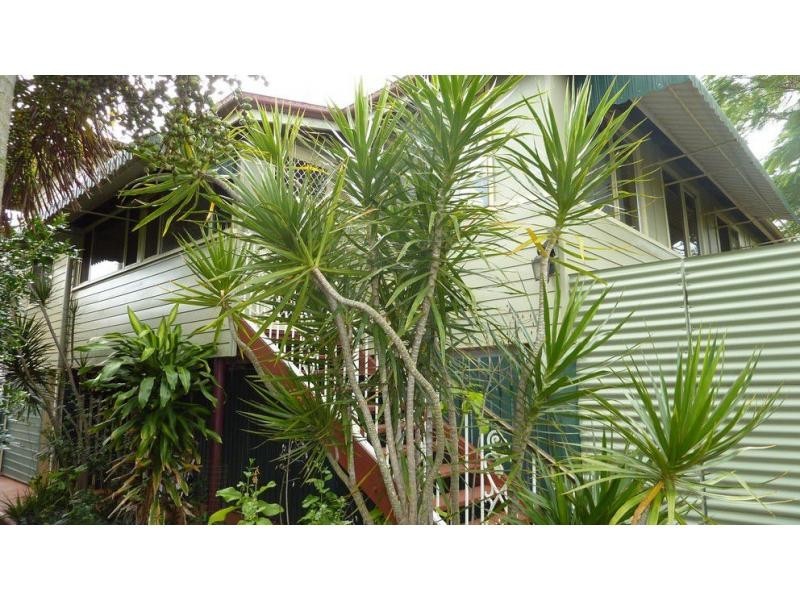 278 Burnett Heads Road, Burnett Heads QLD 4670
