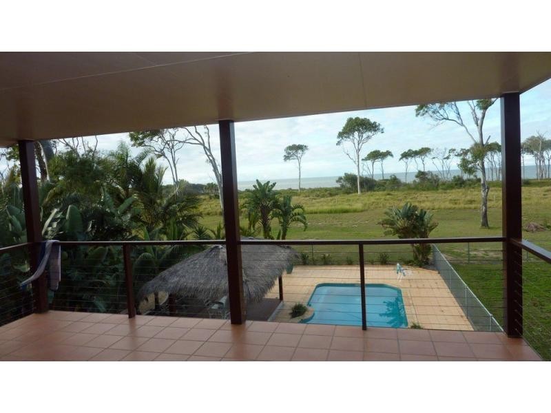 Moore Park Beach QLD 4670