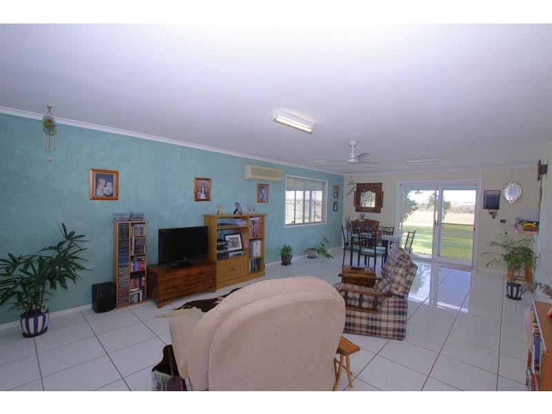 247 Hollands Road, Meadowvale QLD 4670