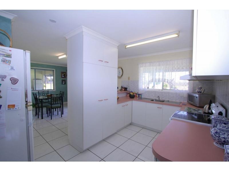 247 Hollands Road, Meadowvale QLD 4670