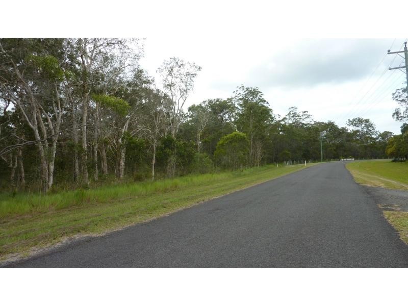 Moore Park Beach QLD 4670