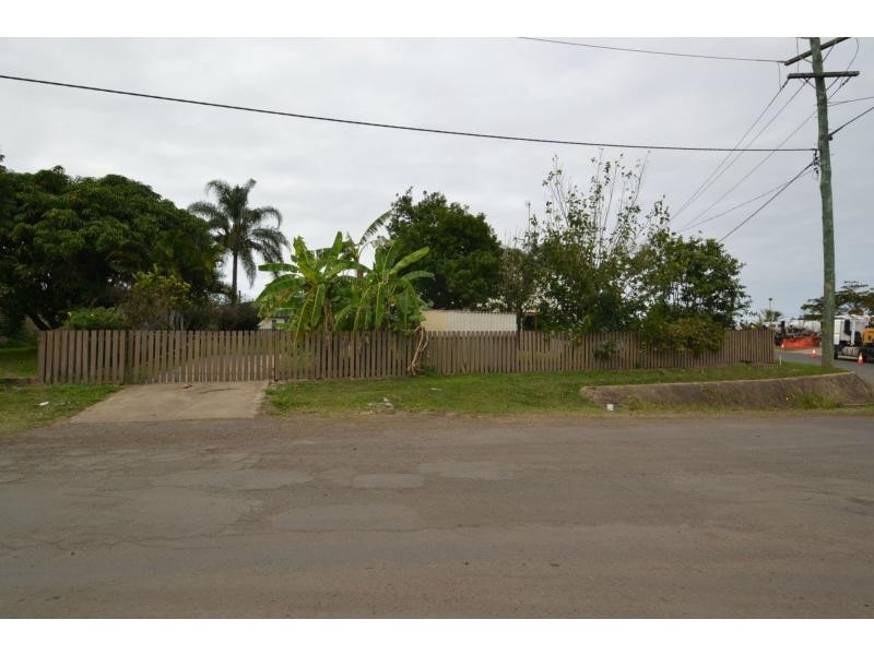 7 CROSS Street, Bundaberg East QLD 4670