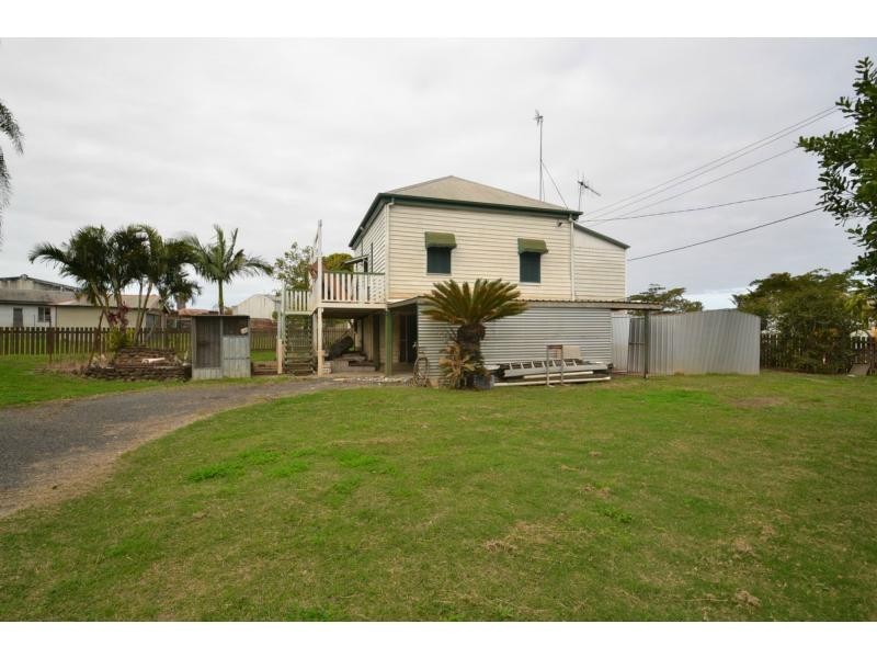 7 CROSS Street, Bundaberg East QLD 4670