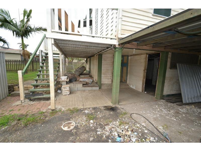 7 CROSS Street, Bundaberg East QLD 4670
