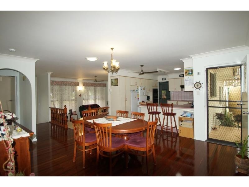 19 Arcadia Drive, Branyan QLD 4670