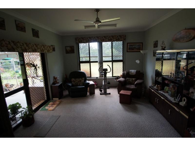 19 Arcadia Drive, Branyan QLD 4670
