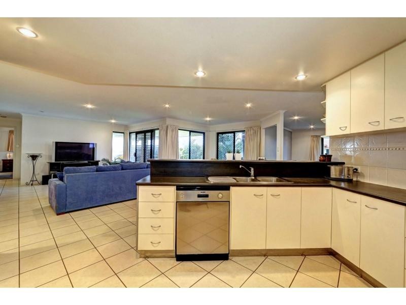 Coral Cove QLD 4670