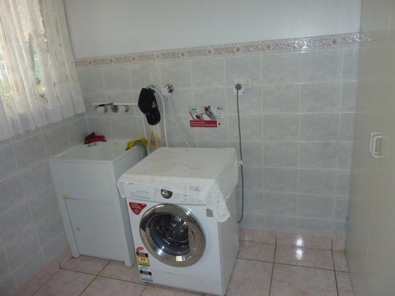 1 Grahams Road, Sharon QLD 4670