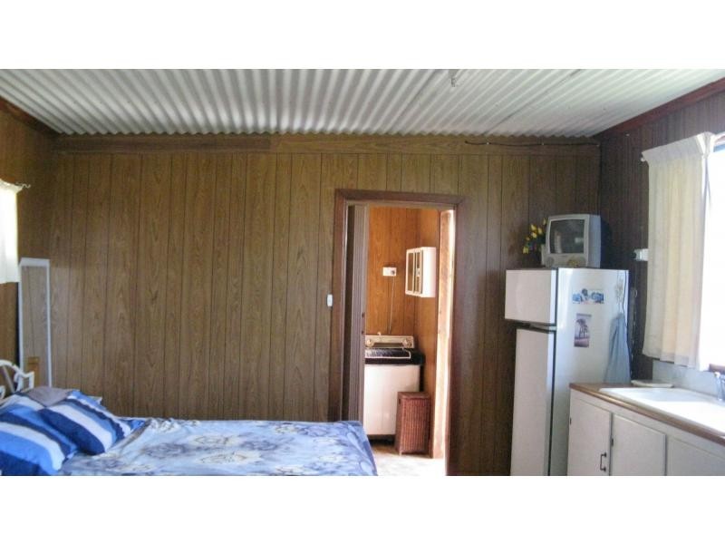 4 Maminos Road, Childers QLD 4660