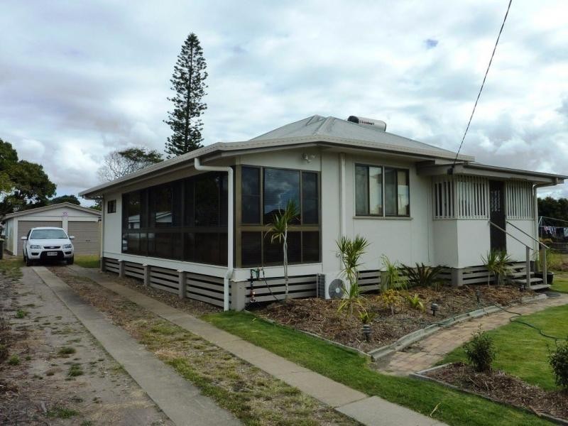 2 Wainwright Street, Svensson Heights QLD 4670
