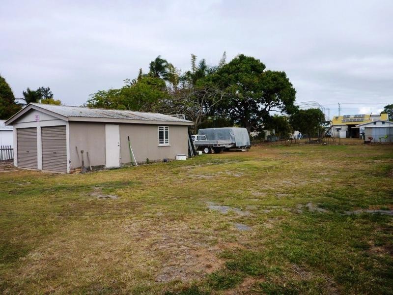 2 Wainwright Street, Svensson Heights QLD 4670