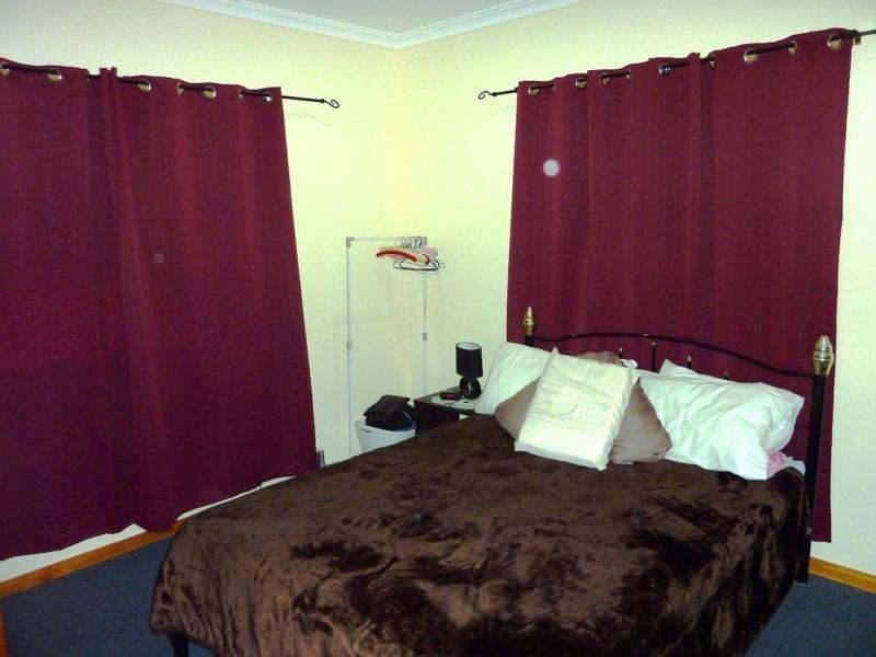 2 Wainwright Street, Svensson Heights QLD 4670