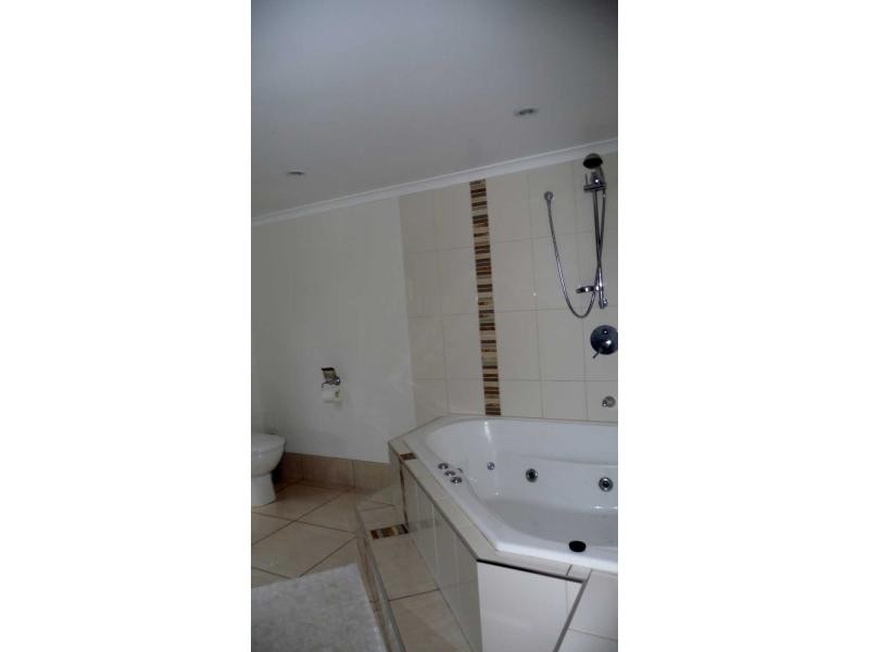 103 Wolfenden Road, Calavos QLD 4670